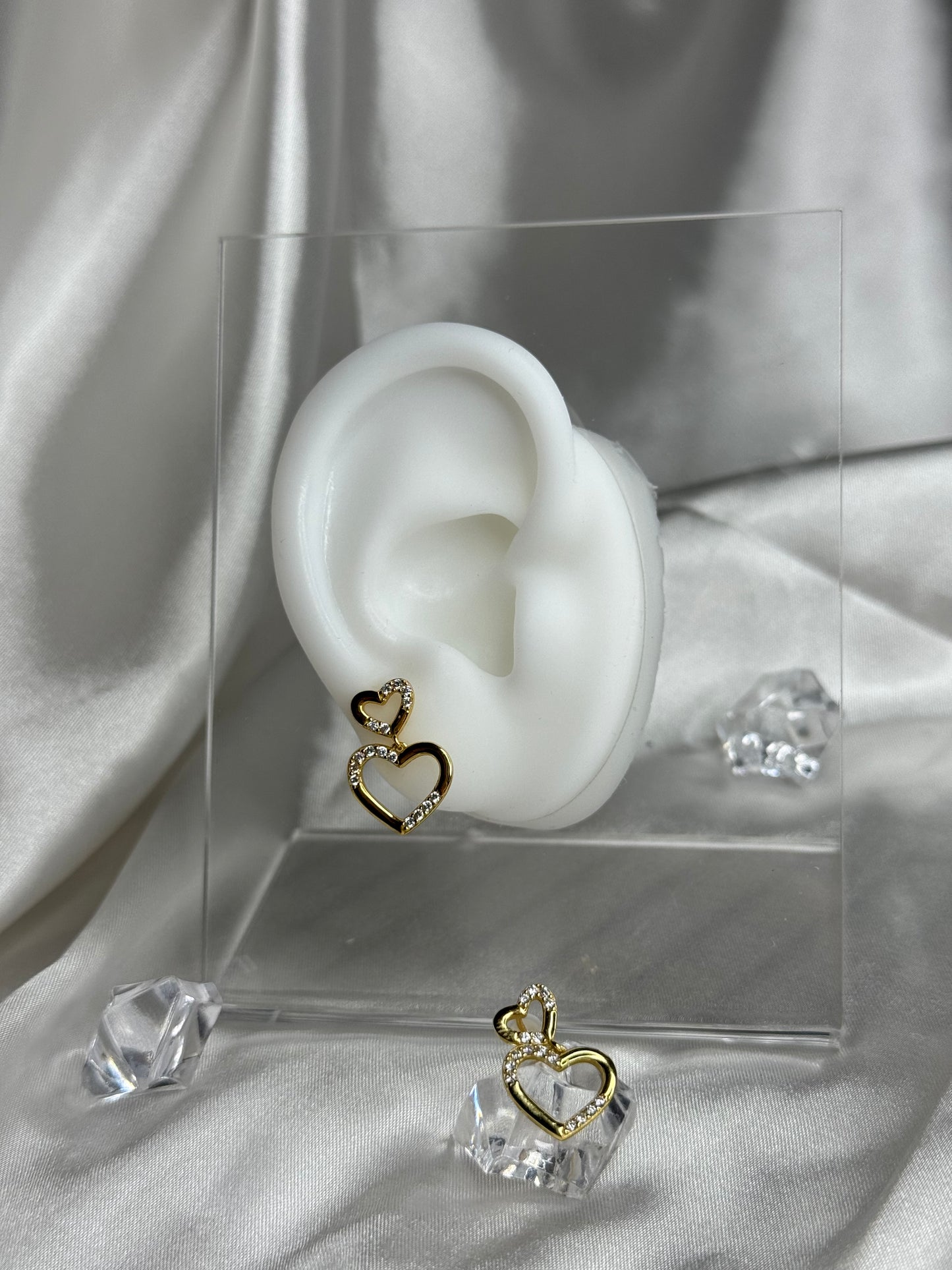 Boucle d’oreille « AMOR »