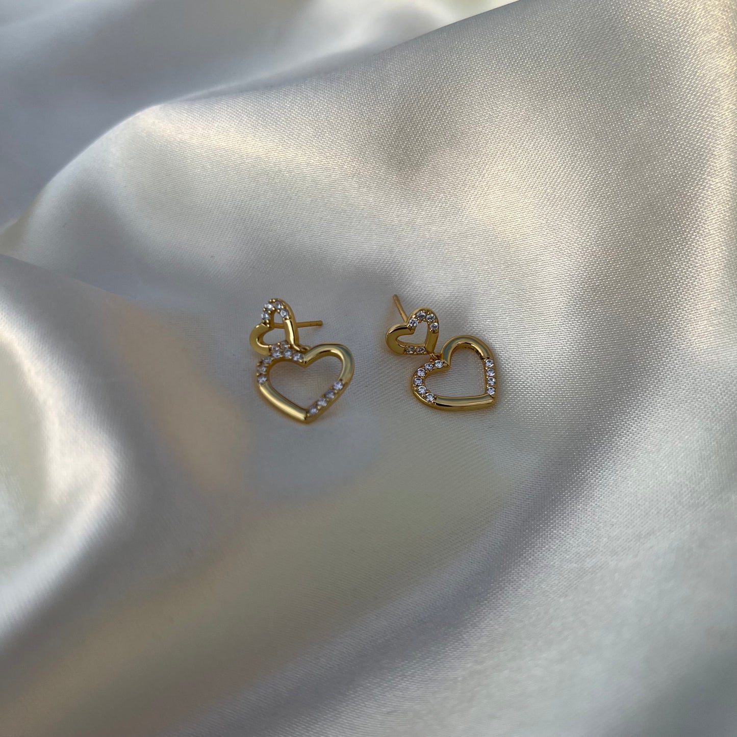 Boucle d’oreille « AMOR »